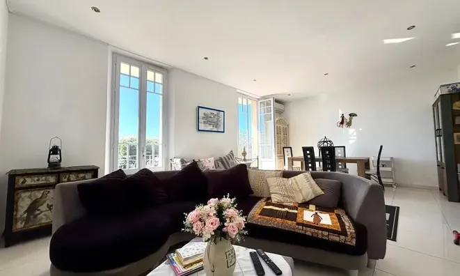 Недвижимость Villa Croix des Gardes: 3