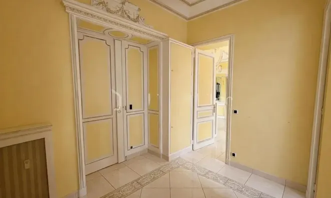 Недвижимость Villa Petit Juas: 8