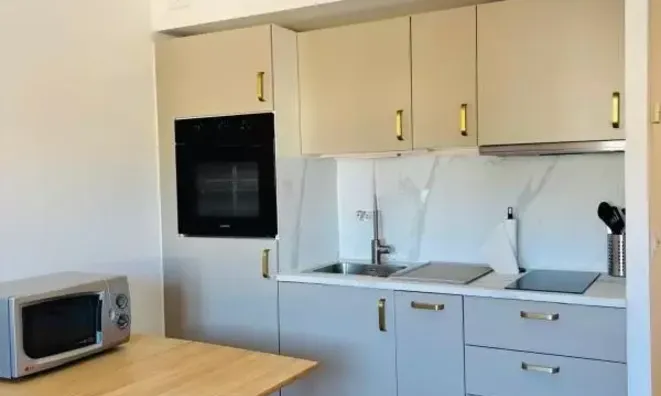 Недвижимость Property Type: Villa  
Location: Cannes

Villa Cannes Centre-ville: 4