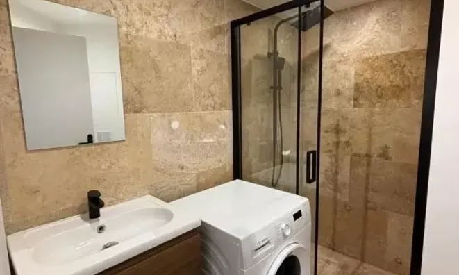 Недвижимость Property Type: Villa  
Location: Cannes

Villa Cannes Centre-ville: 6