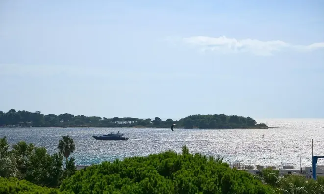 Недвижимость Apartment Pointe Croisette: 2