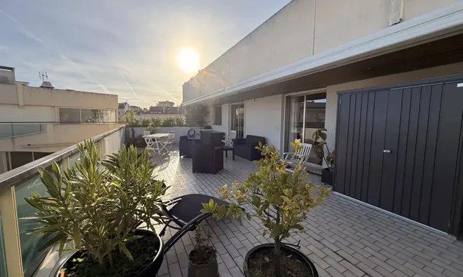 Недвижимость Villa Cannes Carnot: 18