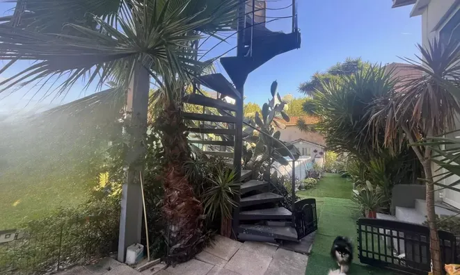 Недвижимость Villa La Bocca: 3
