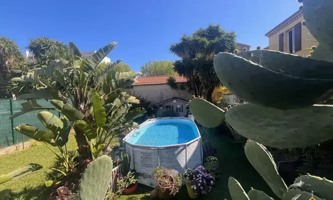 Недвижимость Villa La Bocca: 5