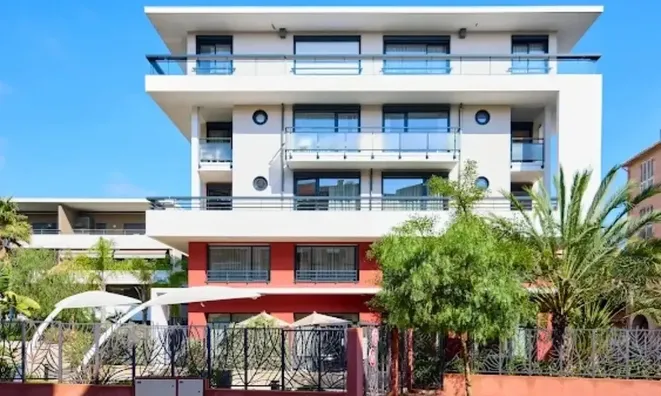 Недвижимость Property Cannes: 1