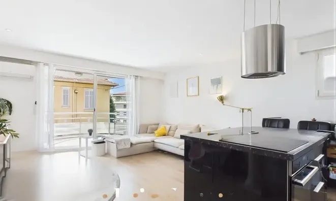 Недвижимость Estate Sainte Catherine: 1