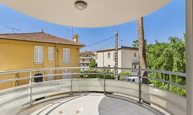 Недвижимость Estate Sainte Catherine: 2