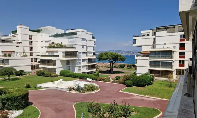 Недвижимость Estate Marina Mandelieu: 24