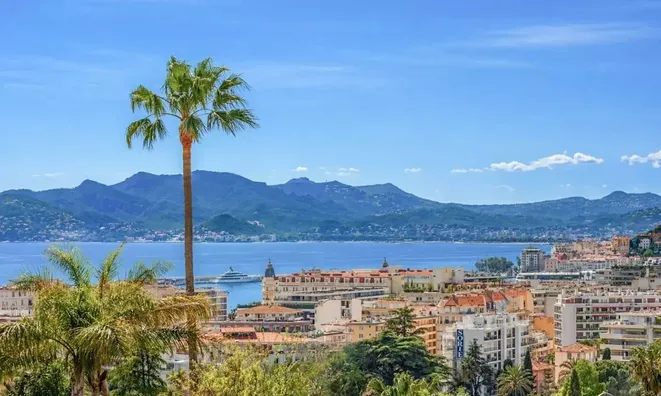 Недвижимость House Cannes: 1