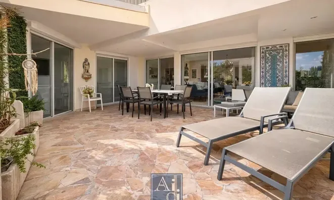 Недвижимость Villa Cannes: 3