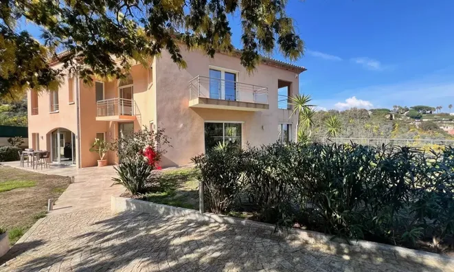 Недвижимость Villa Cannes: 1