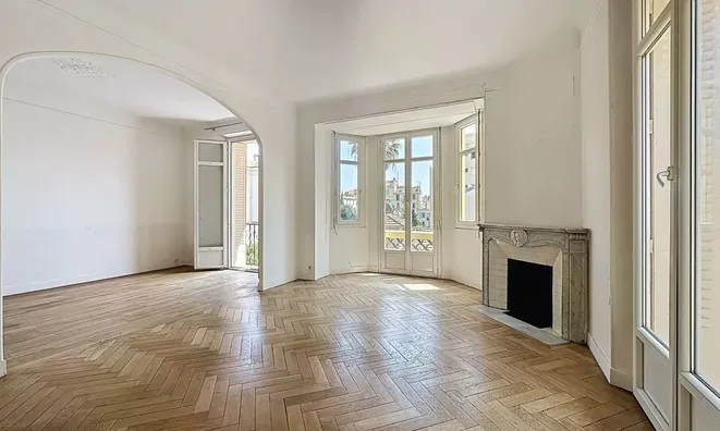 Недвижимость Villa Cannes République: 2