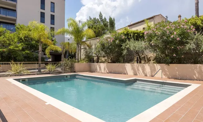 Недвижимость Villa Pointe Croisette: 8