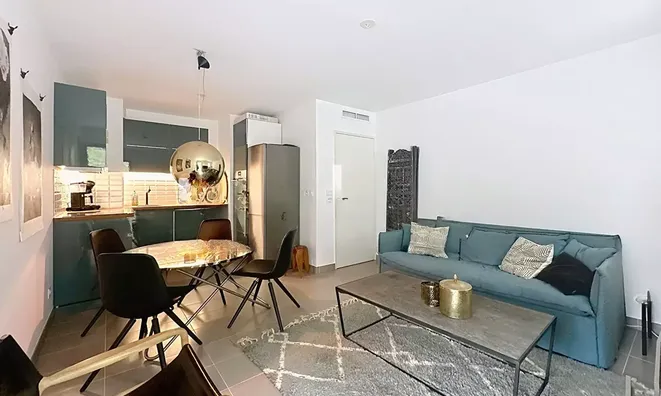 Недвижимость Villa Croix des Gardes: 2