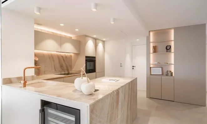 Недвижимость Villa Pointe Croisette: 4