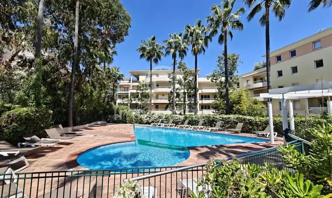 Недвижимость Villa La Bocca Nord: 1
