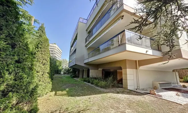 Недвижимость Mansion Cannes: 2