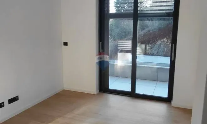 Недвижимость Apartment Punta Kolova, Opatija: 11
