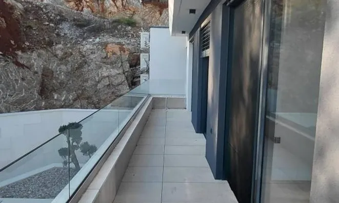 Недвижимость Apartment Punta Kolova, Opatija: 16