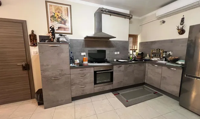 Недвижимость Central Fleur Maison: 2