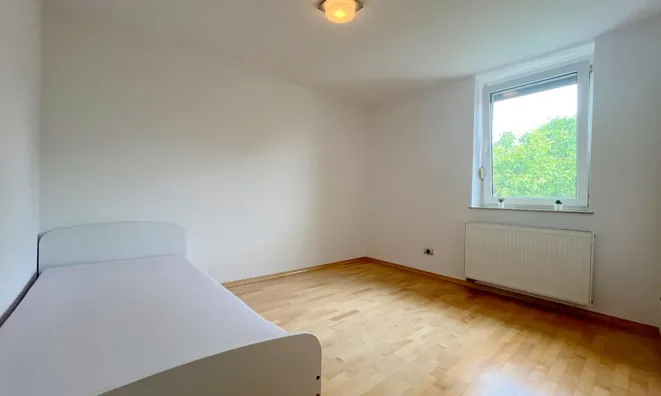 Недвижимость House with Terrace Novo Kodelevo: 4