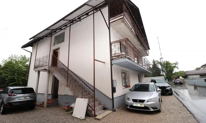 Недвижимость Two-story house in Rakova Jelsa: 1