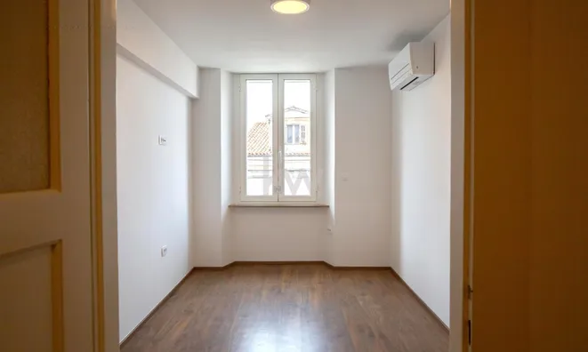 Недвижимость Apartment in Novo Koper: 6