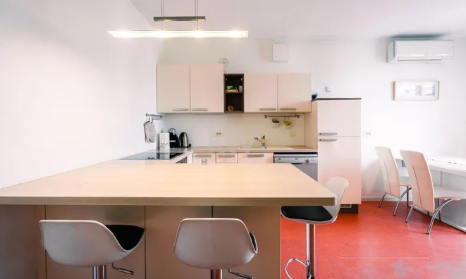 Недвижимость 2-room apartment in Vichi: 3