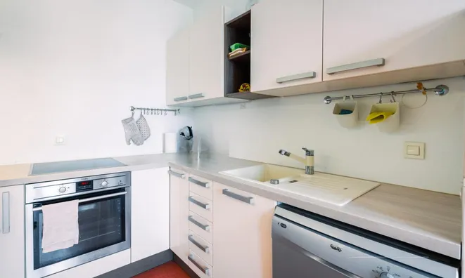 Недвижимость 2-room apartment in Vichi: 4