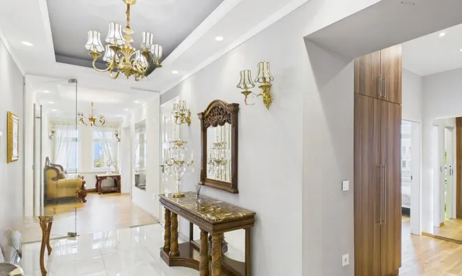 Недвижимость Apartment, more than 5 rooms, Center: 2