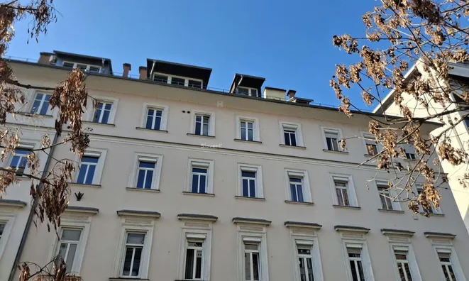 Недвижимость Apartment, more than 5 rooms, Center: 25
