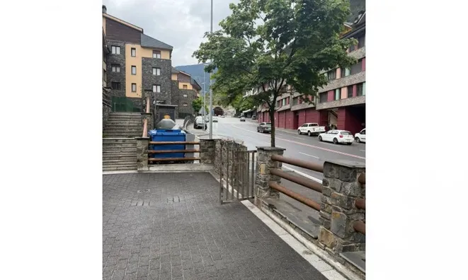 Недвижимость Apartment with 2 bedrooms + 2 extra rooms for sale in Encamp: 11