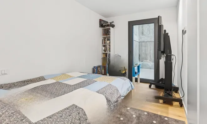 Недвижимость Ground floor with panoramic valley views, 4 bedrooms, 2-car box and terrace: 12