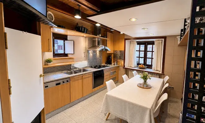 Недвижимость Exclusive townhouse for sale in Ordino with 4 bedrooms, terrace, fireplace and spectacular views: 6