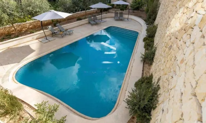 Недвижимость St. Julians Retreat: 11