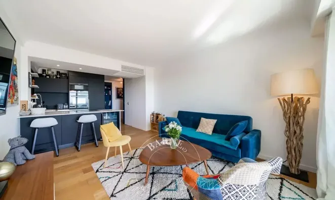 Недвижимость Villa Croix des Gardes: 12