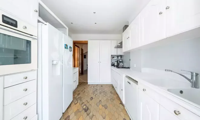 Недвижимость Villa Croix des Gardes: 14