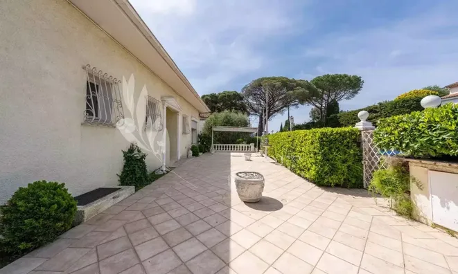 Недвижимость Villa Croix des Gardes: 23