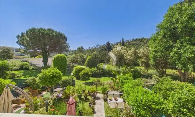 Недвижимость Villa Maure Vieille: 1