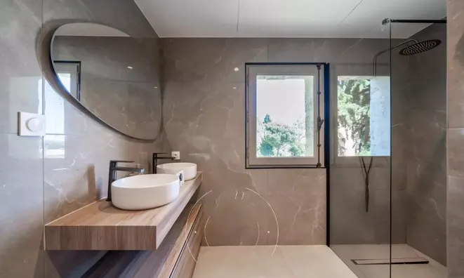 Недвижимость Villa Roc Fleuri: 6