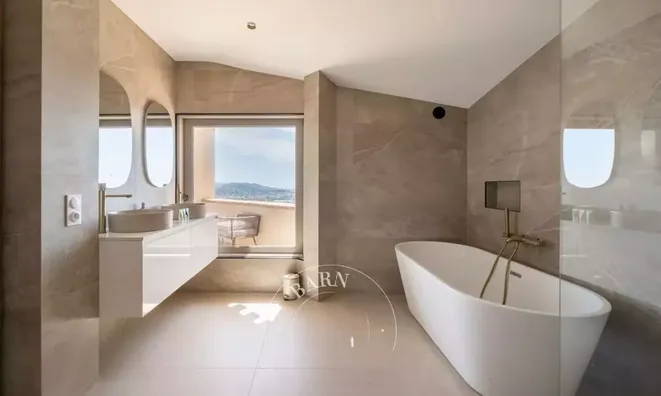 Недвижимость Villa Roc Fleuri: 8