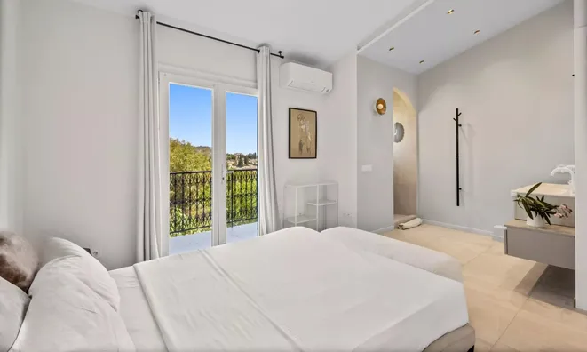 Недвижимость Villa Croix des Gardes: 11