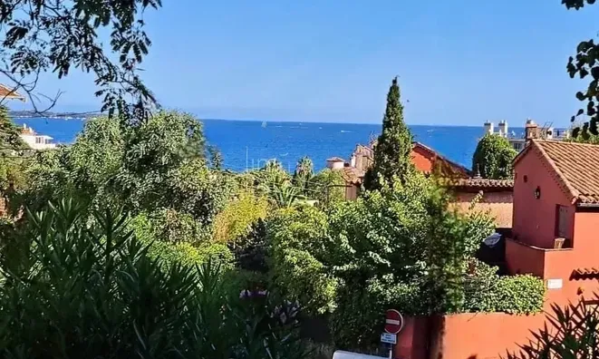 Недвижимость Villa Croix des Gardes: 3