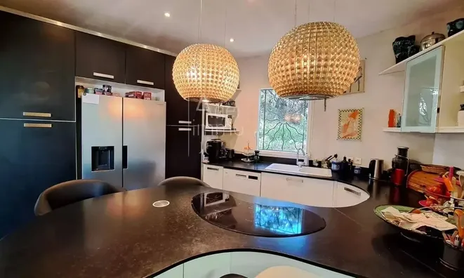 Недвижимость Villa Croix des Gardes: 7
