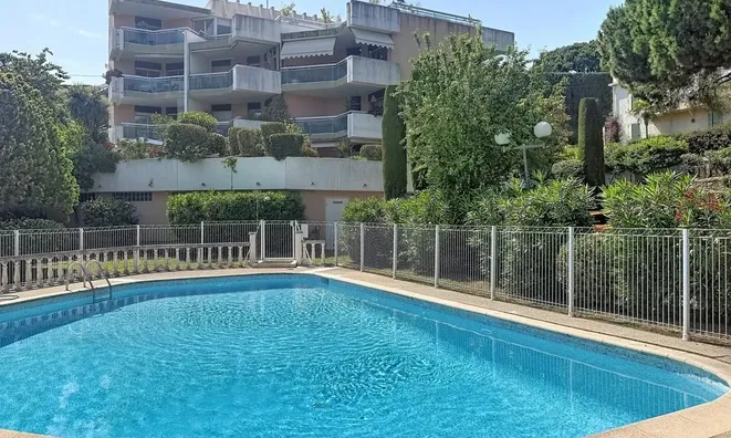 Недвижимость Villa Petit Juas: 4