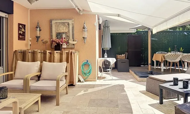 Недвижимость Villa Petit Juas: 12
