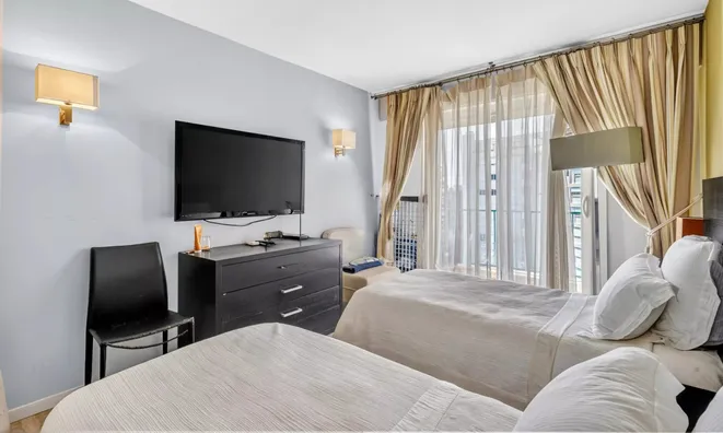 Недвижимость Villa Pointe Croisette: 17
