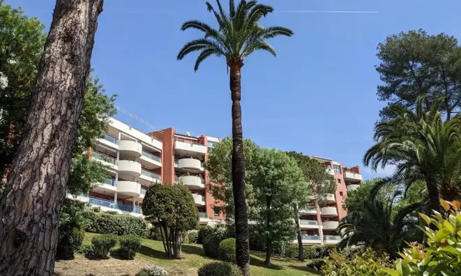 Недвижимость Villa La Bocca Nord: 2