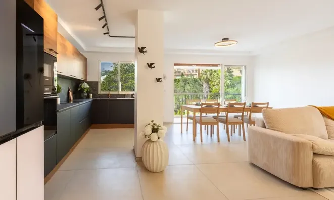 Недвижимость Villa Californie: 5