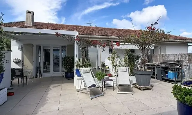 Недвижимость Villa Croix des Gardes: 6